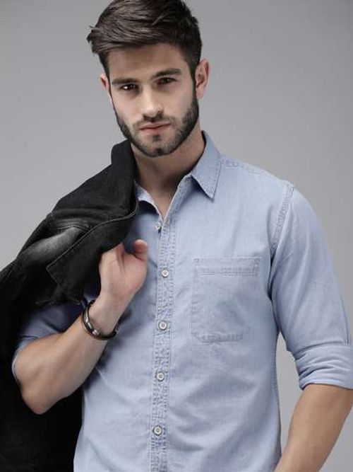 The Roadster Lifestyle Co Men Light Blue Solid Regular Fit Chambray Casual Shirt