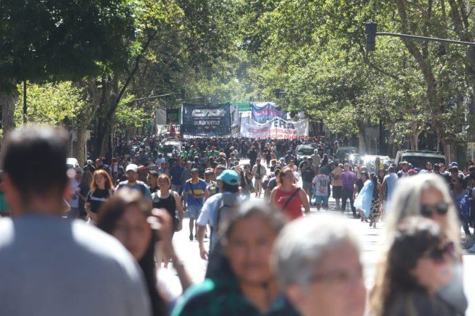 El paro general será la tercera medida de fuerza de la CGT contra el Gobierno.