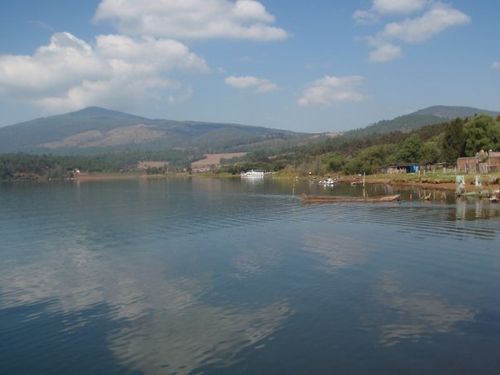 Lago de Zirahuen