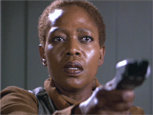 Lily (Alfre Woodard) - Star Trek: First Contact (1996) Voyager Star Trek, Star Trek Deep Space 9, Star Trek First Contact, Star Trek Female, Captain Janeway, Beam Me Up Scotty, Ncc 1701, Captain Picard, Deep Space 9