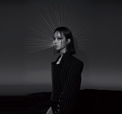 Asian fashion star female singer and costume designer Jolin Tsai, after four years of new album "Ugly Beauty", the new album's distinctive style is very popular. - Page 2 of 63 - zzzzllee Jolin Tsai, New Taipei City, Female Singers, Asian Fashion, Art Direction, Being Ugly, Photo Art, Photoshoot, Album