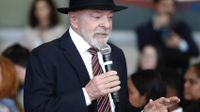 Lula sanciona lei que inclui educação política no currículo escolar