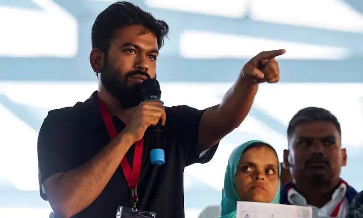 Indian Police Detain Satirical Movement Leader Ahead of Election Commission Protest