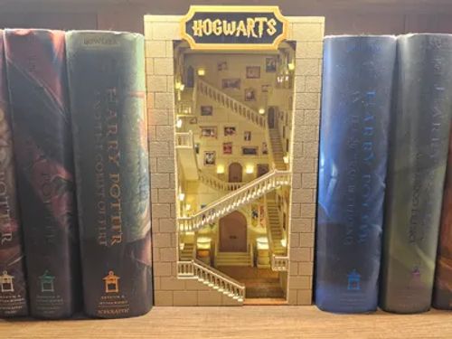 Harry Potter Hogwarts Book Nook
