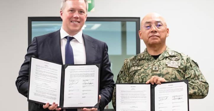 México y EEUU firman acuerdo para comprar drones y sistemas contra aeronaves no tripuladas