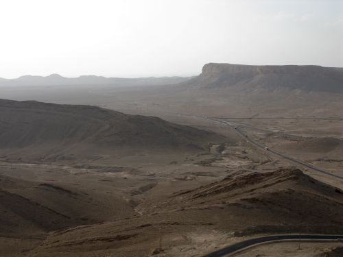syrian desert near palmyra hills syria