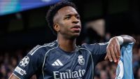 Vinicius Junior: Arsenal explore move amid contract uncertainty