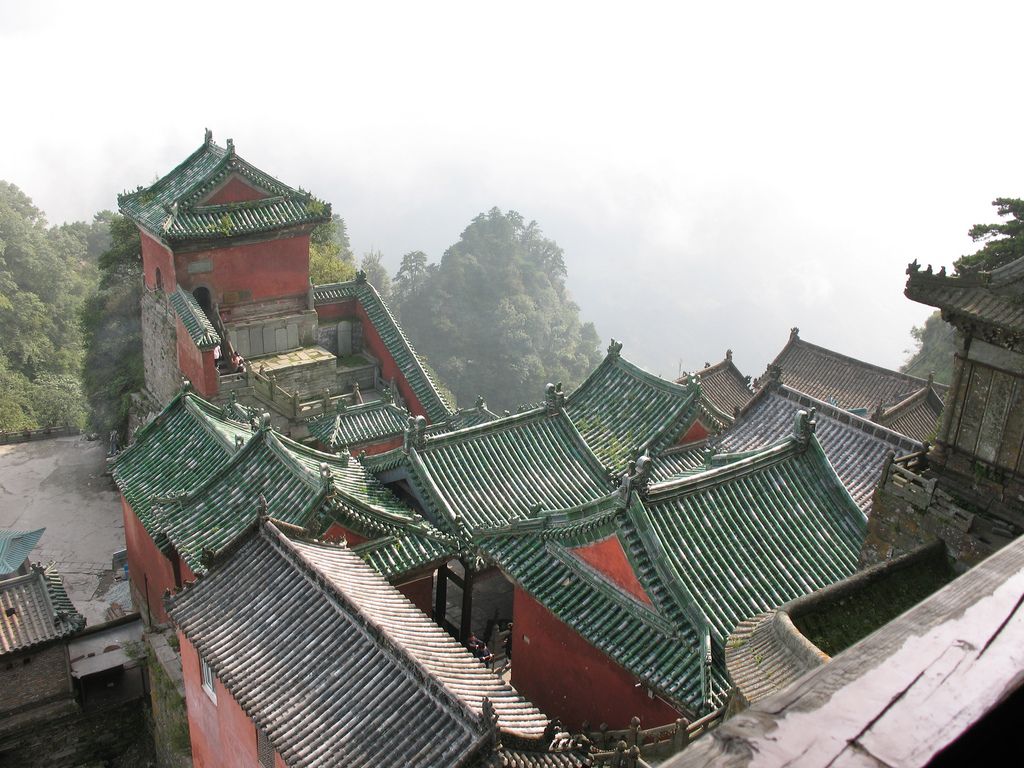 A Taoist Monastery at the Peak of Mount Wudang (photo credit: Seth Kramer) [1024x768 ...