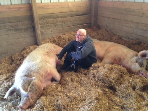 Gary Yourofsky contra Reportera que apoya el maltrato animal