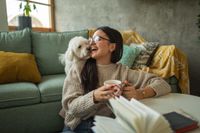 Renters care more about having a pet-friendly apartment than a washing machine, Zillow and Bark study shows