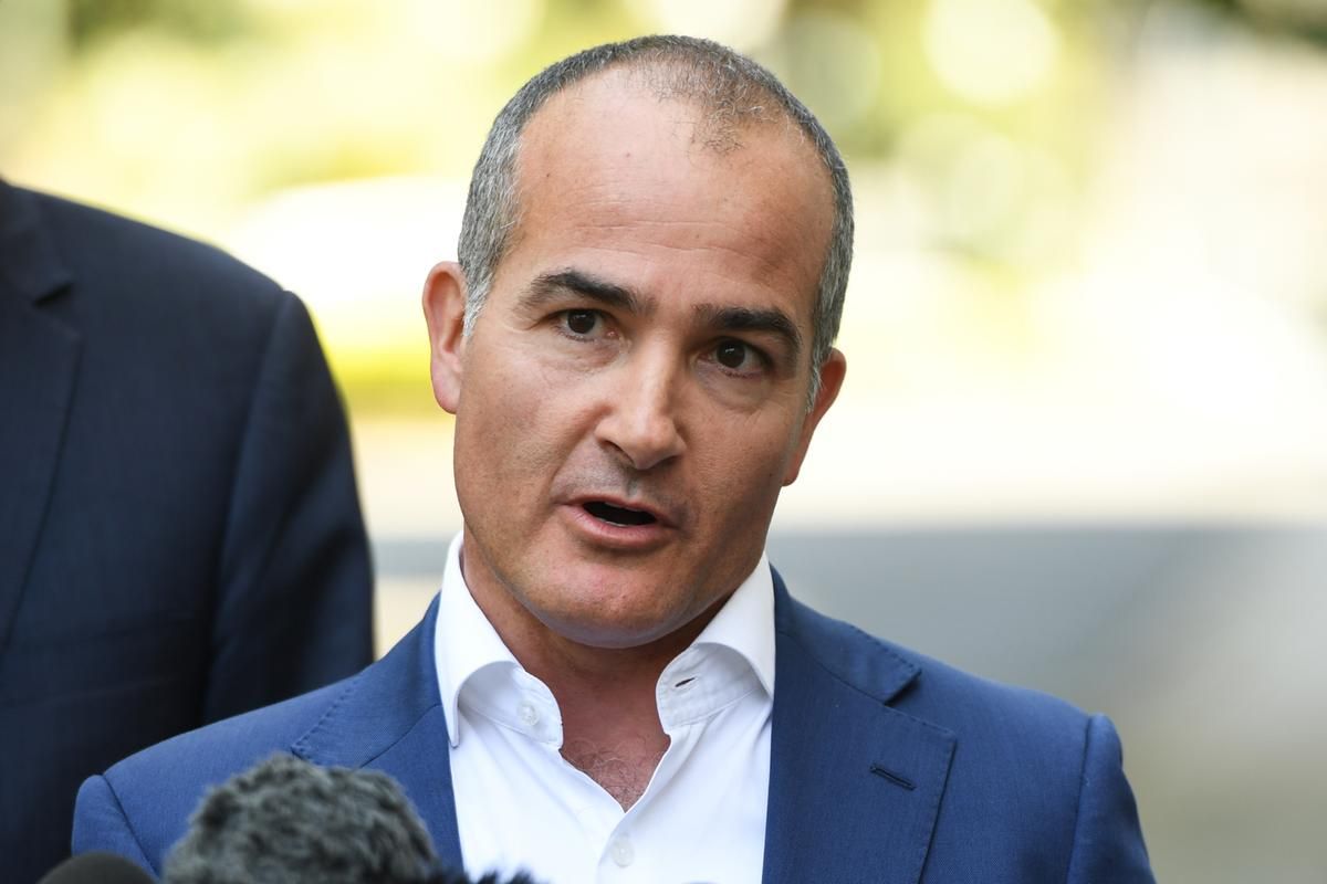 Victorian Education Minister James Merlino backs school plan amid federal push | 7NEWS.com.au