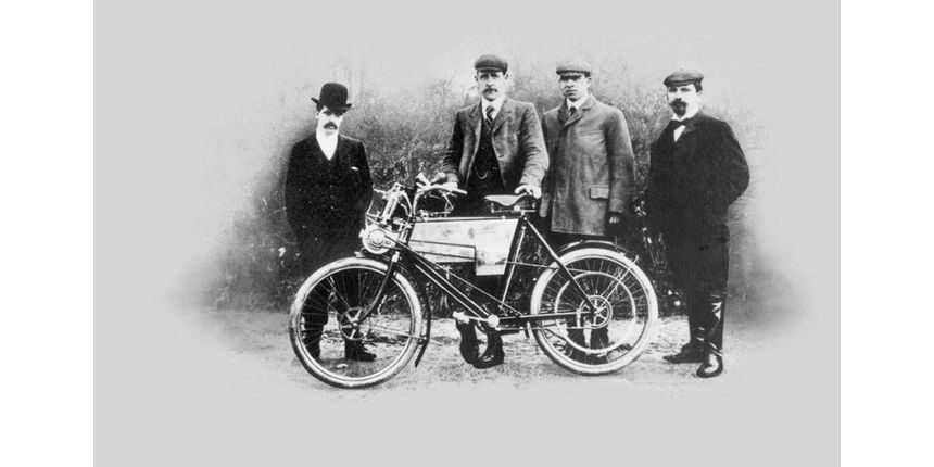 La première moto Royal Enfield produite en 1901