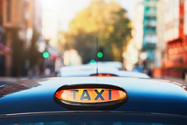Top Benefits of Choosing a Reliable Jaipur to Ahmedabad Cab Service