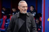How ‘Ted Lasso’ pays tribute to late star Anthony Head while saying goodbye to another beloved character - Entertainment Weekly