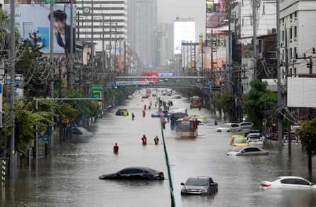 Bangkok Flooding: Heavy Rains Leave Parts of Thai Capital Under Water