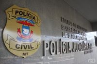Delegado e investigador condenados por corrupção passiva
