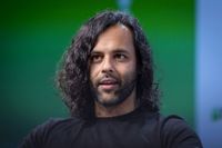 Billionaire Backs Space-Laser Solar Startup After Robinhood Exit - Bloomberg