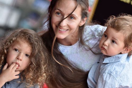 Emilie Livingston, sons Charlie Ocean Goldblum and River Joe Goldblum