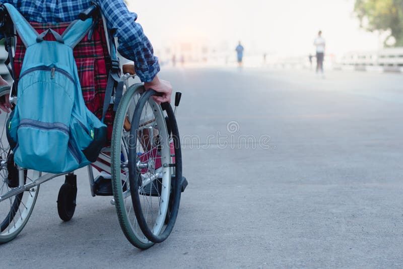 Contributi alle famiglie in difficoltà per i centri estivi 2025 e ai laboratori estivi organizzati per minori e giovani disabili