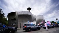 Two people killed, several injured in shooting at Seattle food festival, authorities say - CNN
