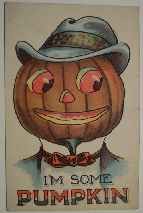 Add something fun and unique to your Halloween decor with one of these 30+ Free Printable Vintage Halloween Images featured on Remodelaholic.com