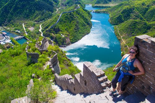 Overview of diverse hiking landscapes across China's top trails