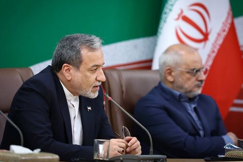Iran’s President Acknowledges Impact of US Sanctions as Economic Pressure Mounts