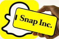 SNAP Stock Drops — Snap Launches AR Smart Glasses, But Retail Is ‘Skeptical’ On Over $2,000 Price Tag - Yahoo Finance
