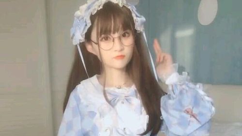 抖音上热门换装那么多衣服家里有矿吧！