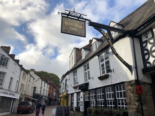 Ye Olde Reindeer Inn