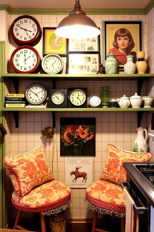 Retro Inspired Decor Details - 22 70s Kitchen Ideas