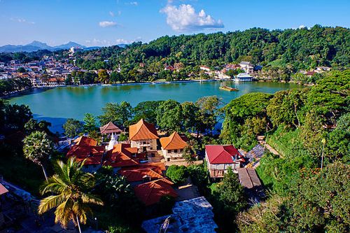  Top Places to Visit in Sri Lanka