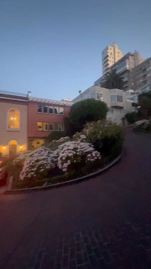 Lombard Street - San Francisco, CA