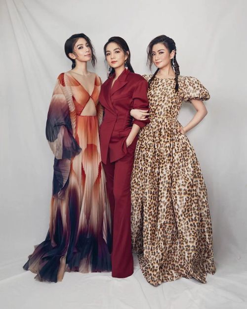 娛樂圈姐妹情天花板，還得看S.H.E