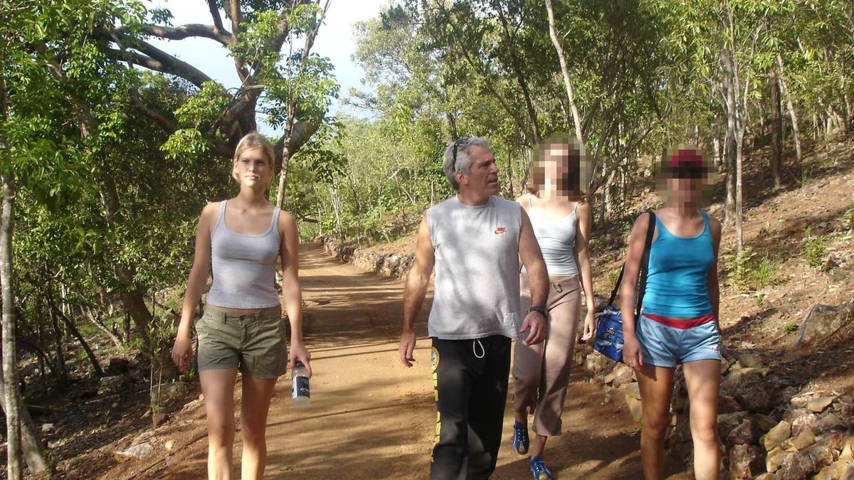 Jeffrey Epstein’s private island pictured in never-before-seen photos ...