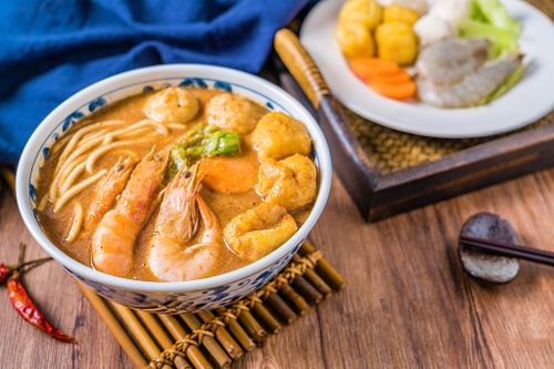 Historical trade routes influencing Xiamen cuisine