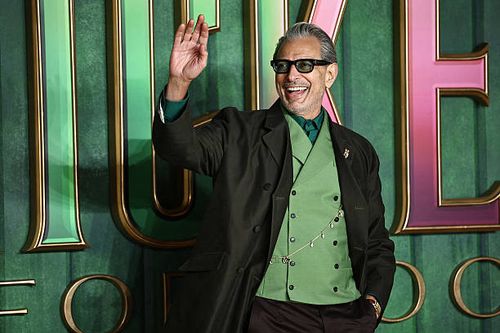 Actor Jeff Goldblum poses on the red carpet upon arrival for the European premiere of the film "Wicked: For Good" in central London on November 10,...