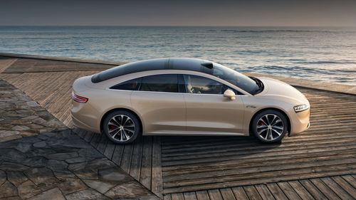 智界 新S7 暖星云