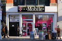 Amid FCC fines, T-Mobile expands advertising business