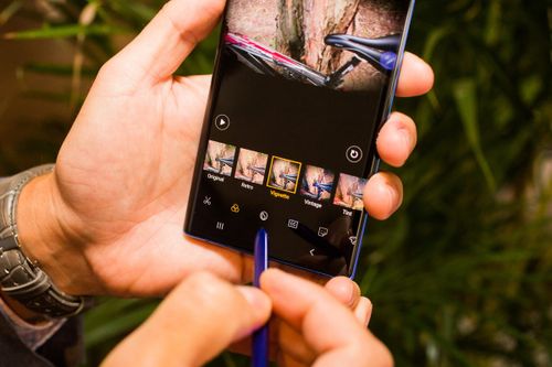 Samsung Galaxy Note 10 Note 10 Plus