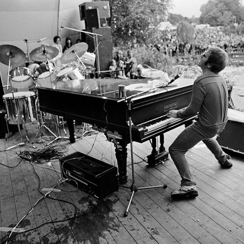  Rocket Man's Legacy: Elton John's Enduring Impact on Music and Beyond