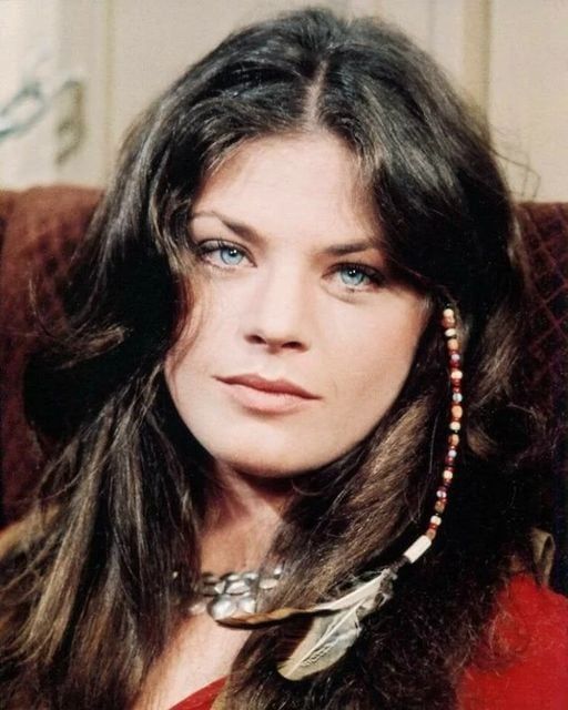 r/VindictaRateCelebs - Meg Foster from young to old.. Also do you find light blue eye attractive?