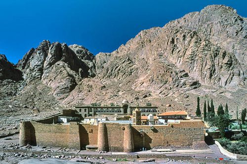 saint catherine's monastery - st. catherines monastery sinai stock pictures, royalty-free photos & images