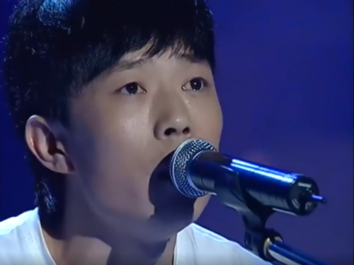 参加《2010快乐男声》节目照