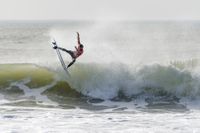 Top 10 Surfer Websites and Blogs - Surf Holidays