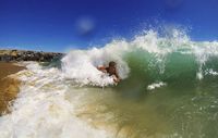 How To Bodysurf : Bodysurfing 101 the beginners guide - Slyde Handboards