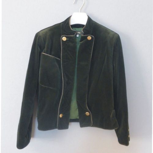 80s classy blazer. L size. Olive green velvet jacket with golden buttons & mao neckline, made in Greece. In excellent vintage condition.