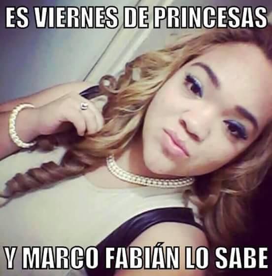 Meme Es viernes de princesas y...