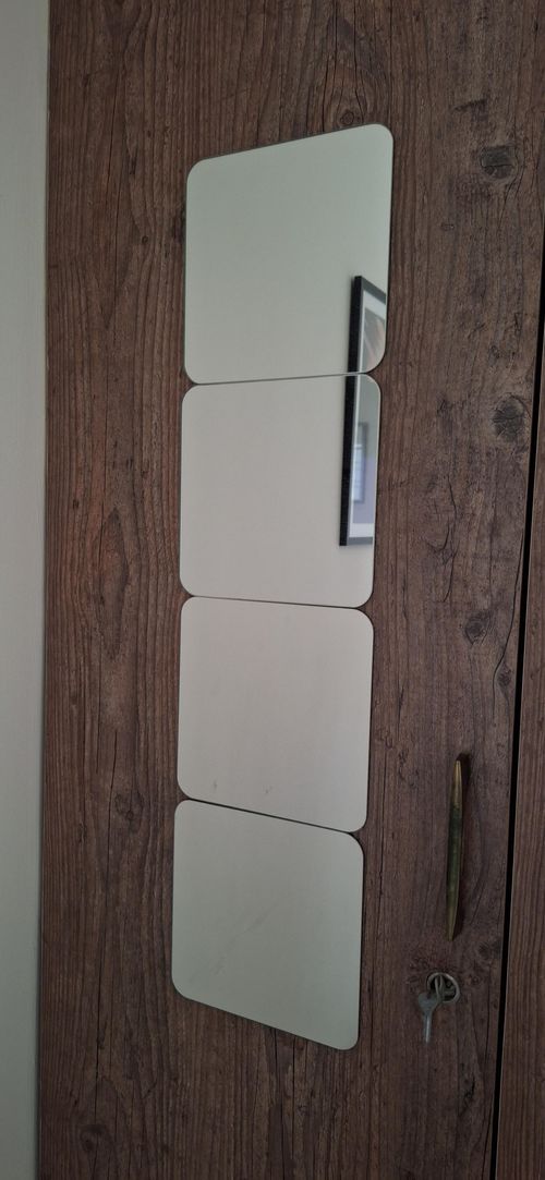 r/fixit - IKEA Mirror Tile - Hacks