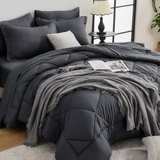 HEVUMYI 7 Pieces Queen Comforter Set, All Season Reversible Bed in a Bag, Ultra Soft Queen Bedding Set with Grey Comforter, Flat Sheet, Fitted Sheet, Pillowcases, Pillow Shams, Dark Grey